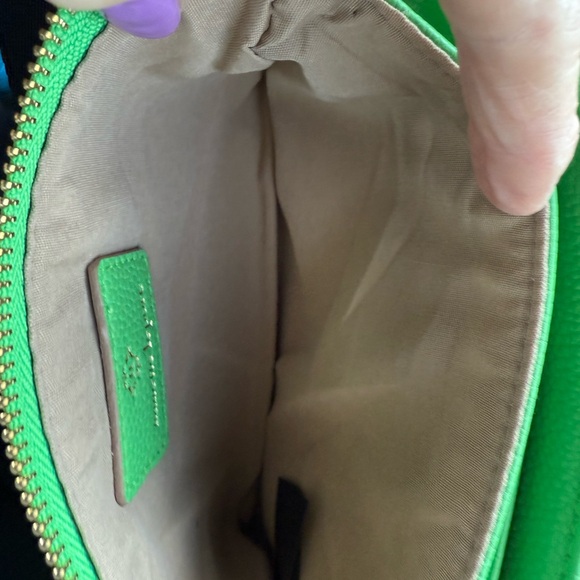 Nanette Lepore Bright Green Wristlet - Picture 10 of 13
